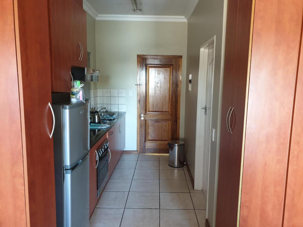 Grosvenor Apartments Pretoria-Noord Extérieur photo